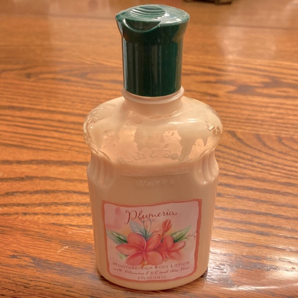 Bath & Body Works Bath & Body Vintage 9s Bath Body Works Plumeria